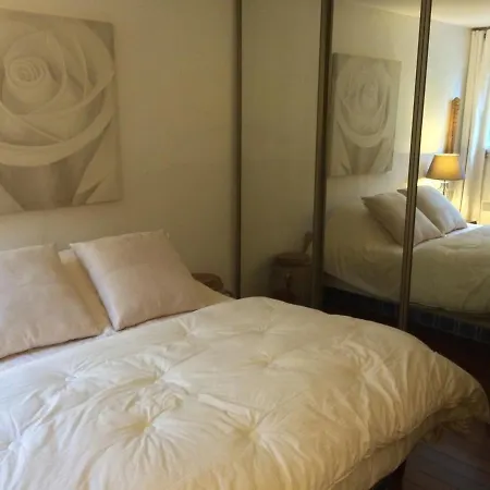 Lägenhet 4 Personnes Proche Centre De Avec Terrasse Et Parking Prive - Fr-1-494-88 Royan